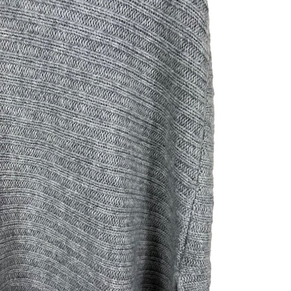 TALBOTS Wool Belnd Grey Cowl Neck Ponch Size L/XL - Picture 11 of 11